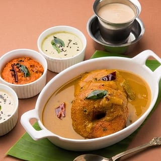 Sambar Vada (2 Pieces)