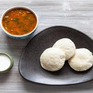 Idli (3 Pieces)